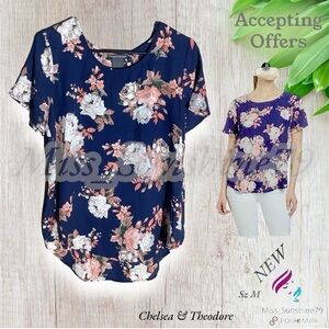 Chelsea & Theodore NEW - Sz M - floral navy high low top - short sleeve flowy
